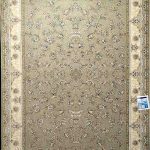 فرش ماشيني 3*2 سناباد 1200-3600-8رنگ داريس AV1034 نقره اي حاشيه کرم برجسته درجه1